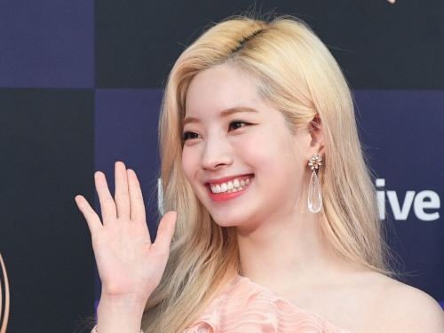 TWICE(トゥワイス)がスカウトされたのは嘘?スカウトされた人は誰?