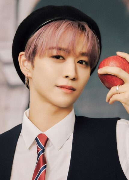 INI(アイエヌアイ)はブサイクでイケメンいない？かっこよくないとの声も