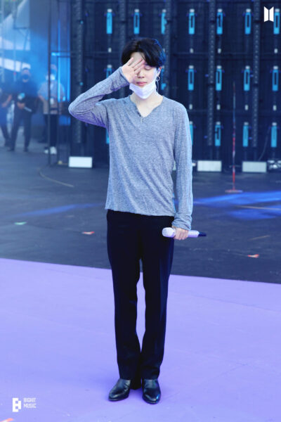 BTS(防弾少年団)ジミンの「手」特集!手や指の病気持ち?手のサイズは?手首は何センチか徹底調査!