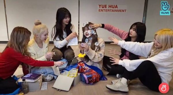 EVERGLOW(エバーグロウ)ファン名は？ファンクラブの特典や公式グッズをご紹介！