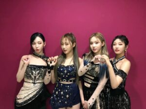 aespa(エスパ)はITZYやBLACKPINKやTWICEと似てる？パクリ？
