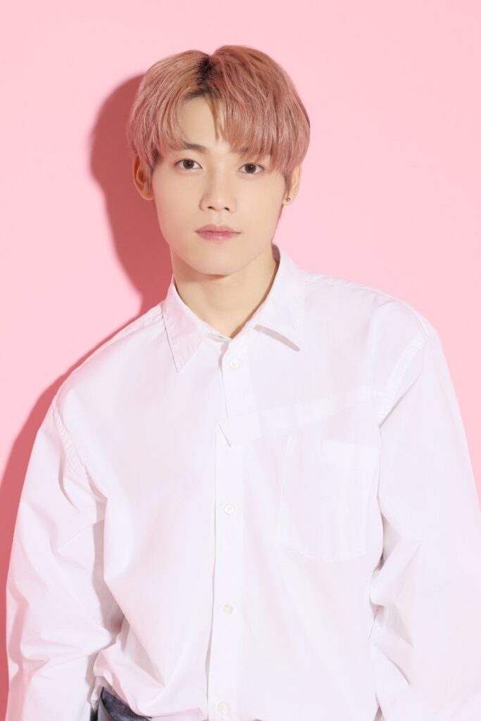 INI(アイエヌアイ)の国籍は？韓国人みたいだど日本人だけ？