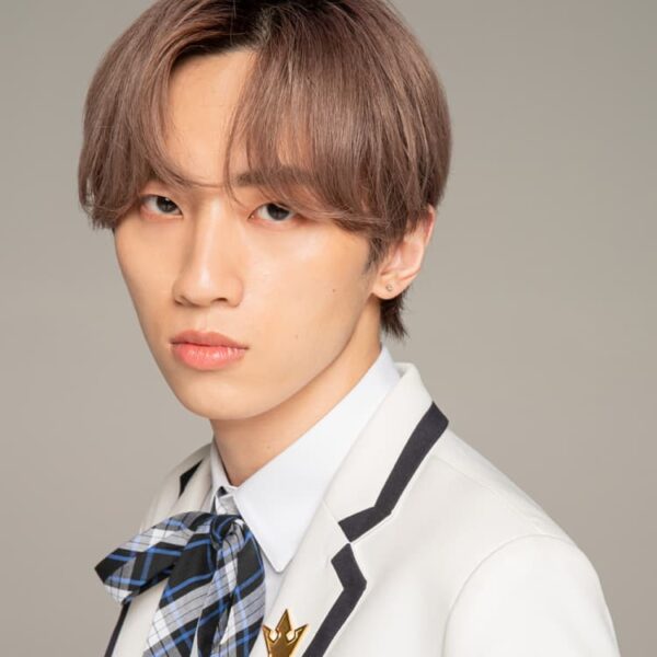 INI(アイエヌアイ)には公式の絵文字がある？絵文字で誰かわかる？