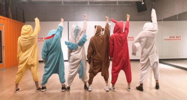 EVERGLOW(エバーグロウ)2020年・2021年のカムバ振り返り！2022年はいつ頃になる？