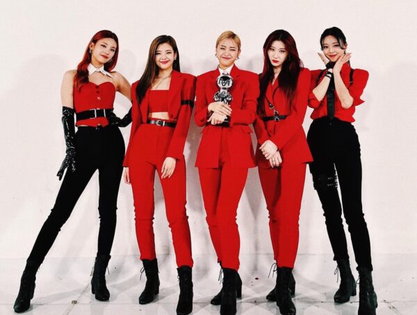 ITZY(イッジ)のスタイルの良さランキング!足が太いスタイル悪いメンバーは?