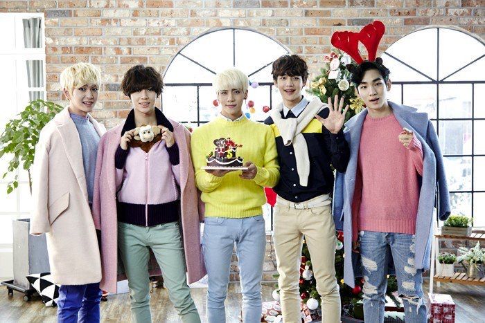 SHINee (シャイニー)の隠れた名曲!泣ける切ないバラードの人気曲をご紹介!