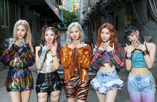 ITZY(イッジ)のアルバム・CDの売上枚数・初動売り上げ一覧