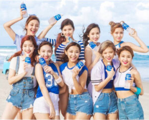 TWICE(トゥワイス)は2021年に人気落ちた？路線変更失敗でファン離れ？