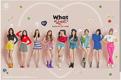 TWICEのMステで態度悪い問題・ハイタッチ会の塩対応事件とは?