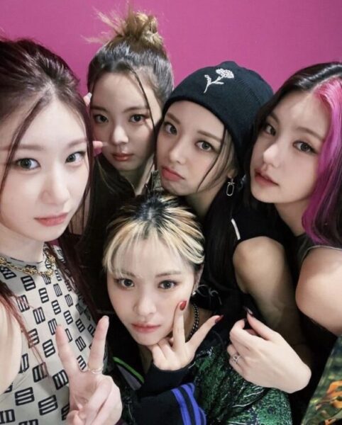 ITZY(イッジ)のリアがmステのダンスミスで炎上？