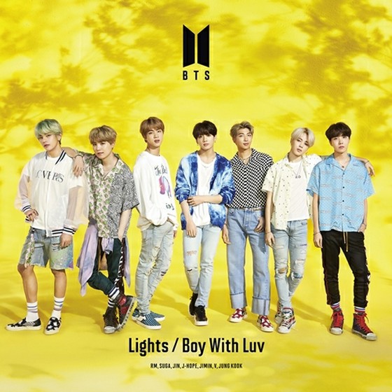 BTS(防弾少年団)のlightsは5形態販売！読み方や和訳をご紹介します。
