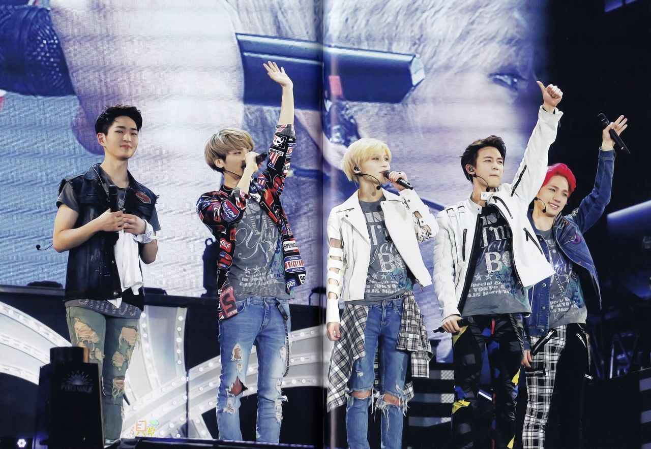 SHINee (シャイニー)の隠れた名曲!泣ける切ないバラードの人気曲をご紹介!