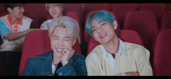 BTS(防弾少年団)のlightsは5形態販売！読み方や和訳をご紹介します。