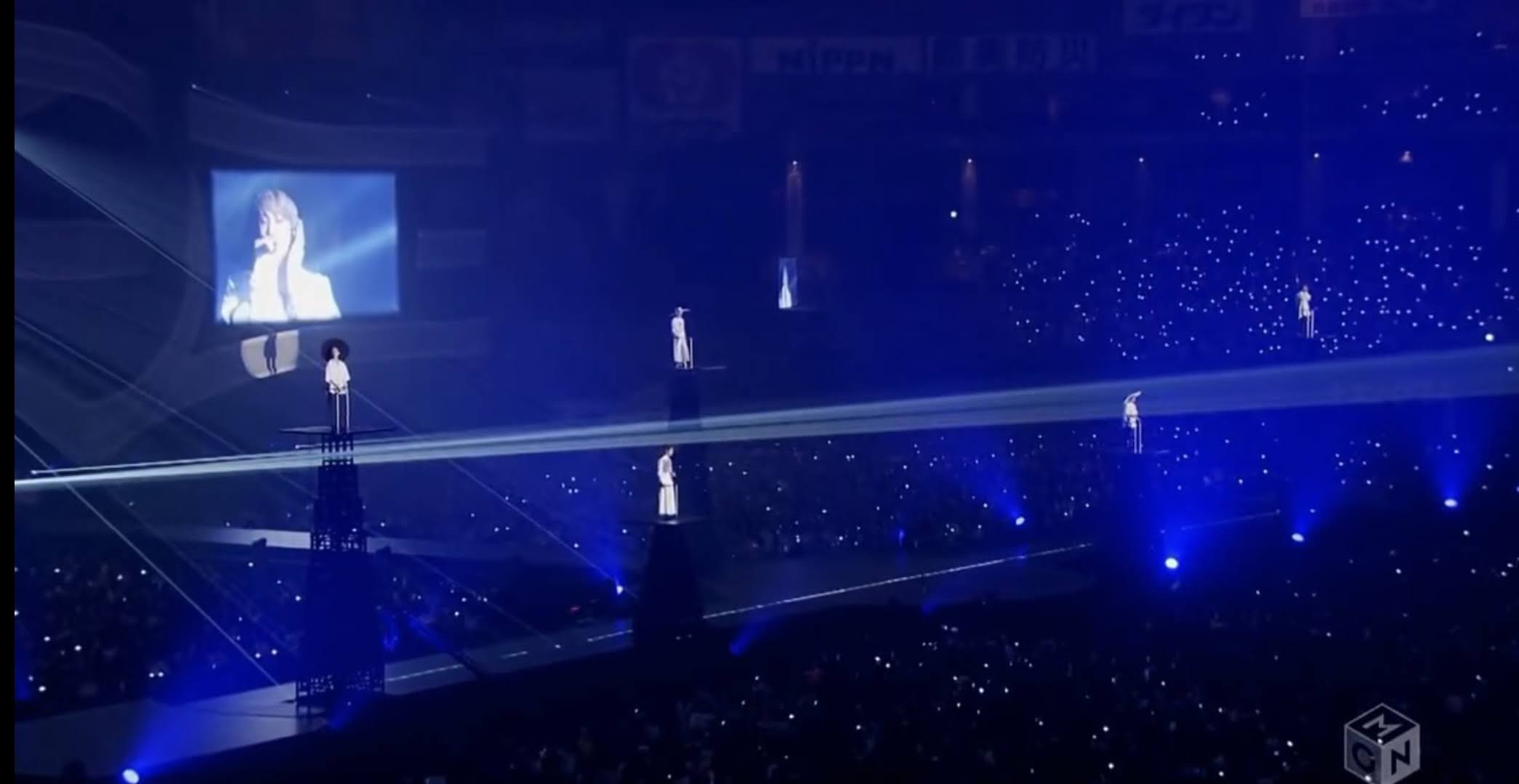 SHINee (シャイニー)の隠れた名曲!泣ける切ないバラードの人気曲をご紹介!