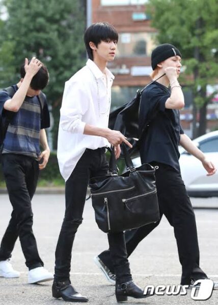 SEVENTEEN(セブチ)の足の長さランキング!股下が長いメンバーは?