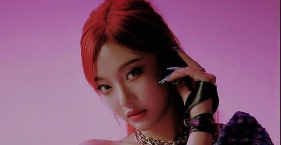 aespa(エスパ)ニンニンのリップや香水・カラコンまで!愛用コスメ紹介!