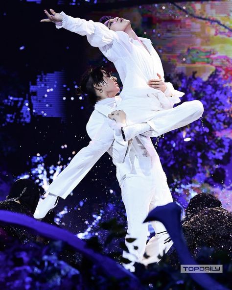 BTS ジミンのダンスはKpop界で1位!もはや芸術!ダンススクールでバレエがルーツ?