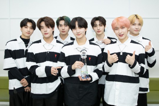 ENHYPEN(エンハイフン)の掛け声の名前の順番は？