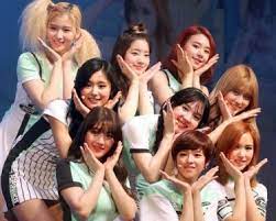 TWICE(トゥワイス)のファンクラブは入るべき?評判とメリットについて