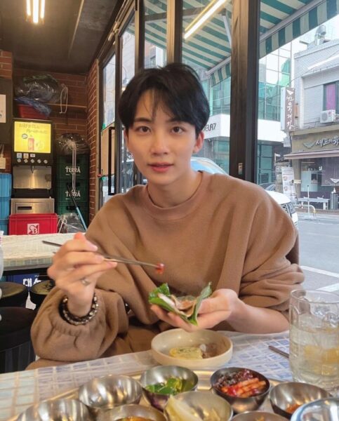 SEVENTEEN(セブチ)がインスタやめた理由とは?やってないメンバーは誰?