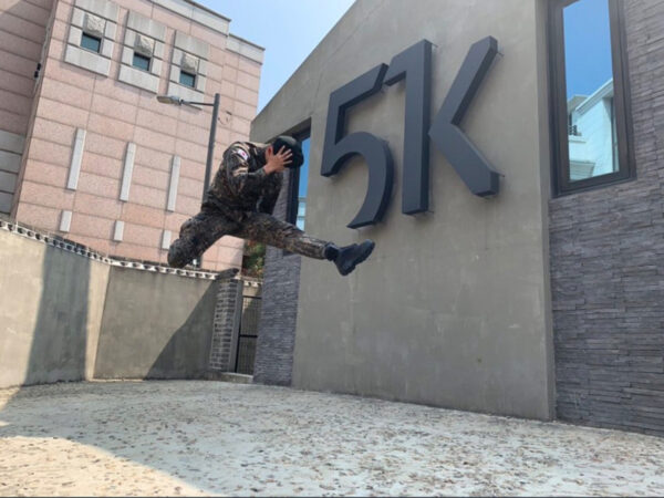 2PMの脱退したメンバーのジェボム・テギョンの現在・脱退理由とは?