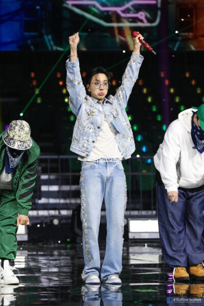 BTS J-HOPE(ホソク)ソロ曲一覧!おすすめや作詞作曲してるのはどれ?