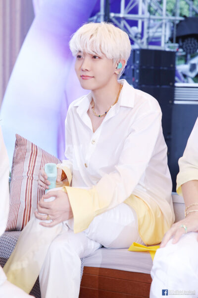 BTS J-HOPE(ホソク)かっこいい!美形すぎてイケメンというより美人という声も?