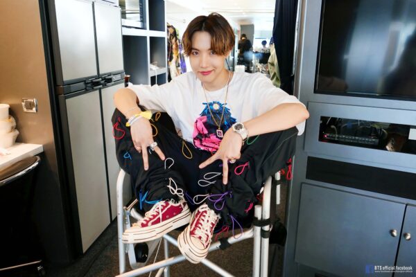 BTS J-HOPE(ホソク)ソロ曲一覧!おすすめや作詞作曲してるのはどれ?