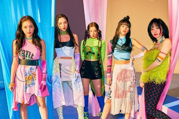 Red velvet(レドベル)はダンスがバラバラで手抜きでやる気ないと言われてる？