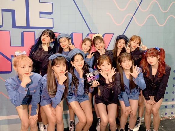 韓国アイドル(k-pop) 女性グループ名の決め方や由来・候補だった名前を紹介!読み方も!