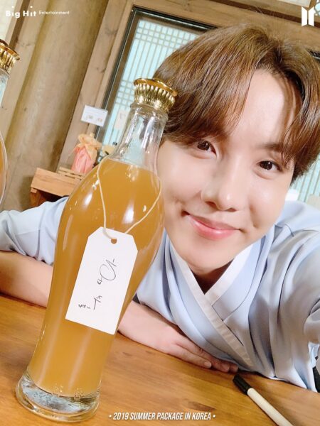 BTS J-HOPE(ホソク)かっこいい！美形すぎてイケメンというより美人という声も？