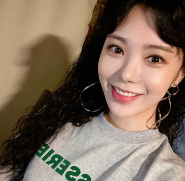 韓国アイドル(k-pop)整形デビュー前と後のビフォーアフター紹介！成功してる？