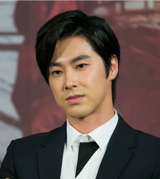 東方神起の脱退理由・分裂の黒幕や本当の理由とは