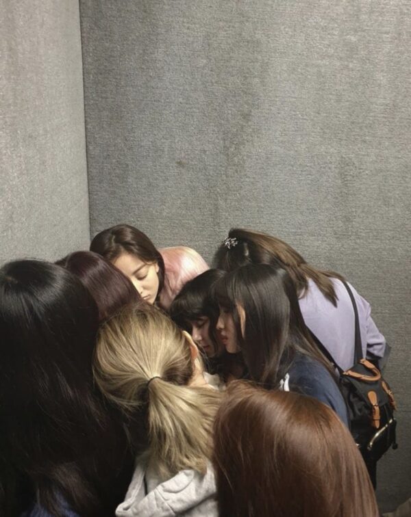 TWICE(トゥワイス)は忙しすぎる?働かせすぎで疲れてる?