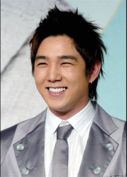 スーパージュニア(super junior)のデビュー日や当時の年齢・エピソードまとめ!