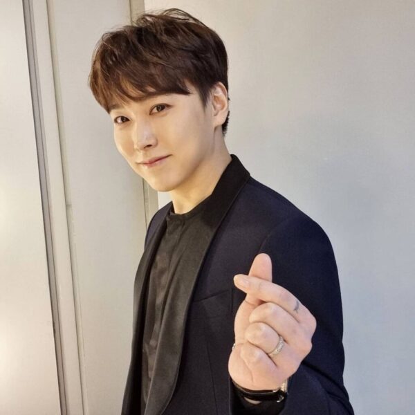 スーパージュニア(super junior)のデビュー日や当時の年齢・エピソードまとめ!