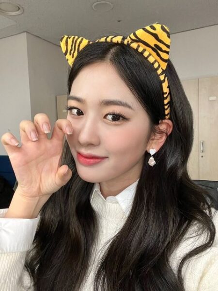 韓国アイドル(k-pop)のネイル事情2022|通ってるサロンやインスタ紹介・しない派も?