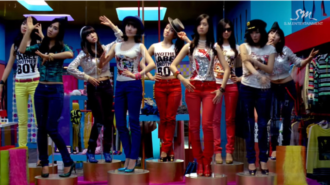 少女時代の「Gee」の歌詞の意味を考えてみた！和訳の歌詞もチェック！