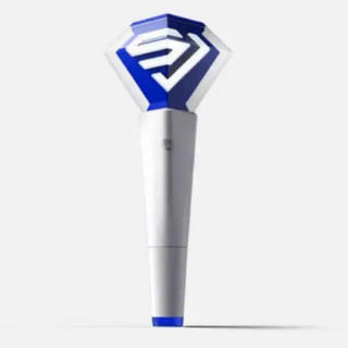 スーパージュニア(super junior)のペンライトver2の使い方！偽物もあるらしい？