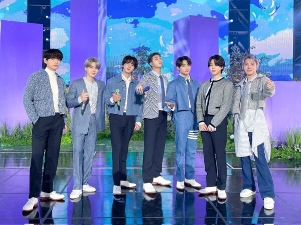 BTSメンバーの2022のマイクの色一覧！色が変わった人はいる？