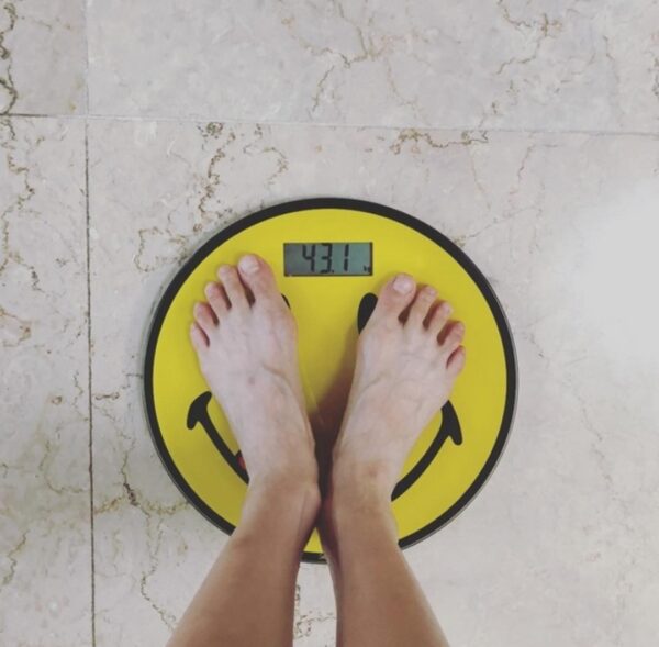 韓国アイドル(k-pop)激やせダイエットは食事制限が過酷で厳しい？断食当たり前で倒れる人も？