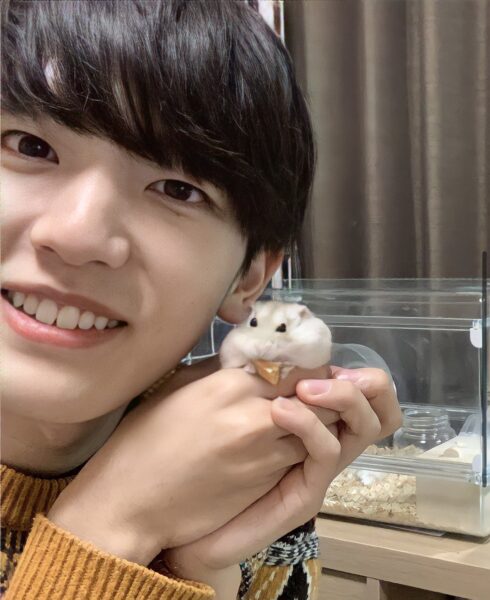 INI髙塚大夢は中央大学でアカペラサークルに所属！ハモネプに出てた？