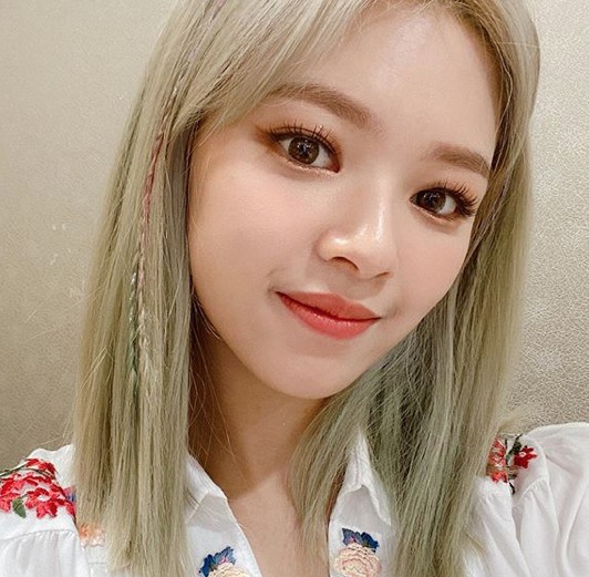 TWICE(トゥワイス)メンバーの眉毛の書き方一覧