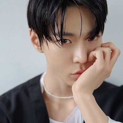 TWICE(トゥワイス)ミナのメイクは眉毛がポイント!コスメやスキンケアも紹介