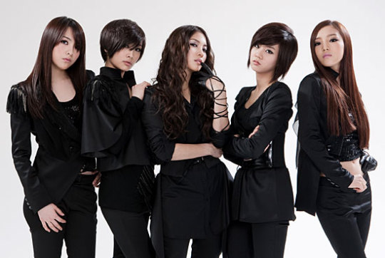 KARA ニコルの髪型が可愛い!ショートヘア以外のヘアースタイルもご紹介!