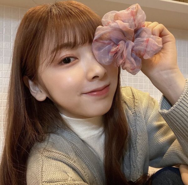 Niziu(ニジュー)ミイヒのメイク・アイシャドウはヴィゼ?愛用コスメ・スキンケアについても!