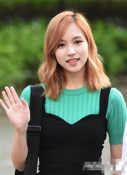 TWICE(トゥワイス)ミナのプロフィール！誕生日や血液型・趣味まで徹底調査！