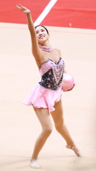 TWICE(トゥワイス)ミナのプロフィール！誕生日や血液型・趣味まで徹底調査！