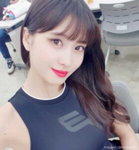 TWICE(トゥワイス)モモのプロフィールまとめ！身長や年齢・出身地などを紹介！