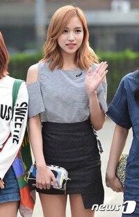 TWICE(トゥワイス)ミナの私服がかわいい！ファッションコーデ＆ブランド紹介